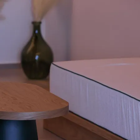 Queen Kalliopi Plintri